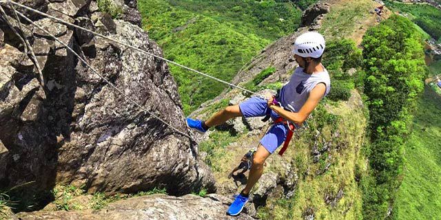 Pieter both mountain hiking adventure (4)